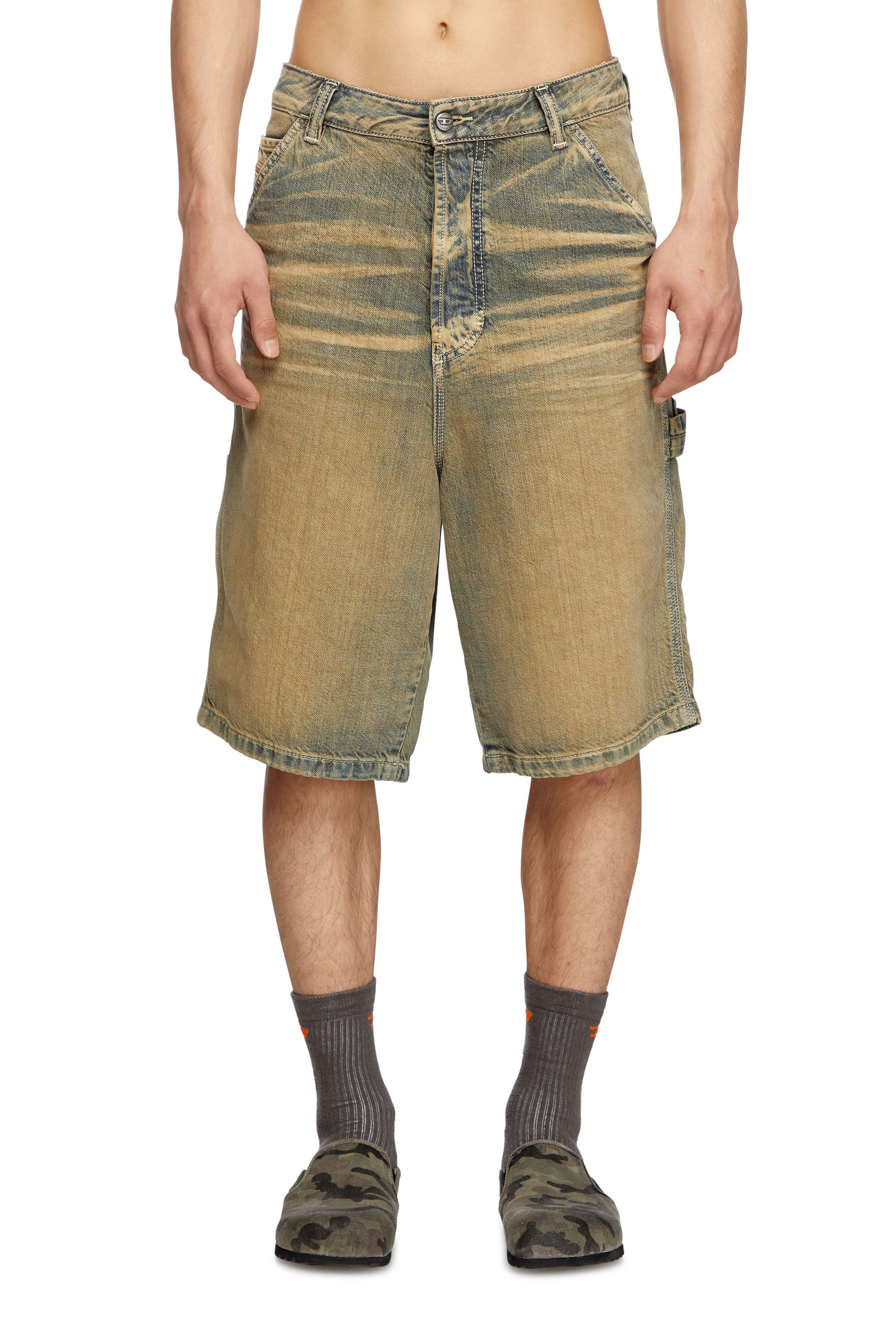 Diesel - D-LIVERY-SHORT, Man's Utility shorts in gold-brush denim in Brown/Blue - 3