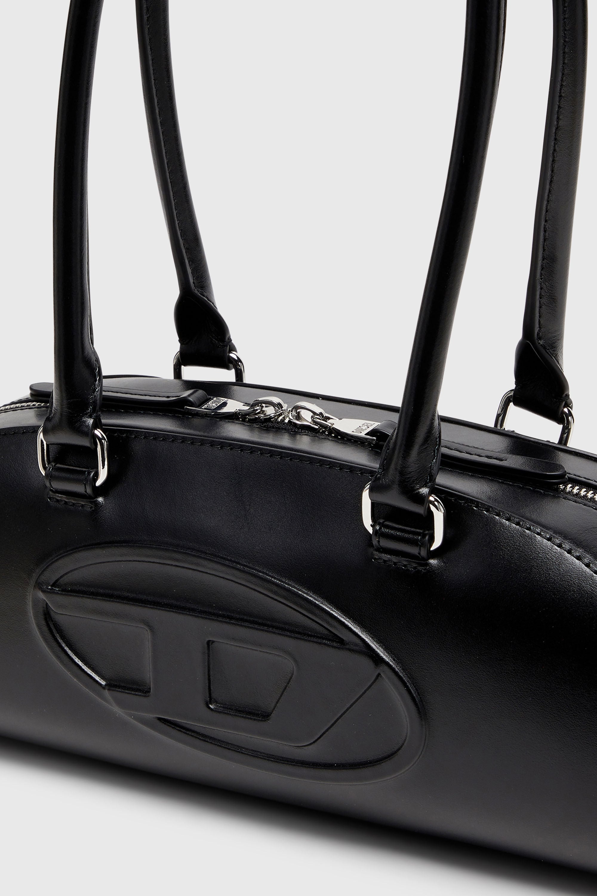 Diesel - 1DR DOME SHOULDER EW, Woman's 1DR Dome - Elongated bowling bag in leather in Black - 5