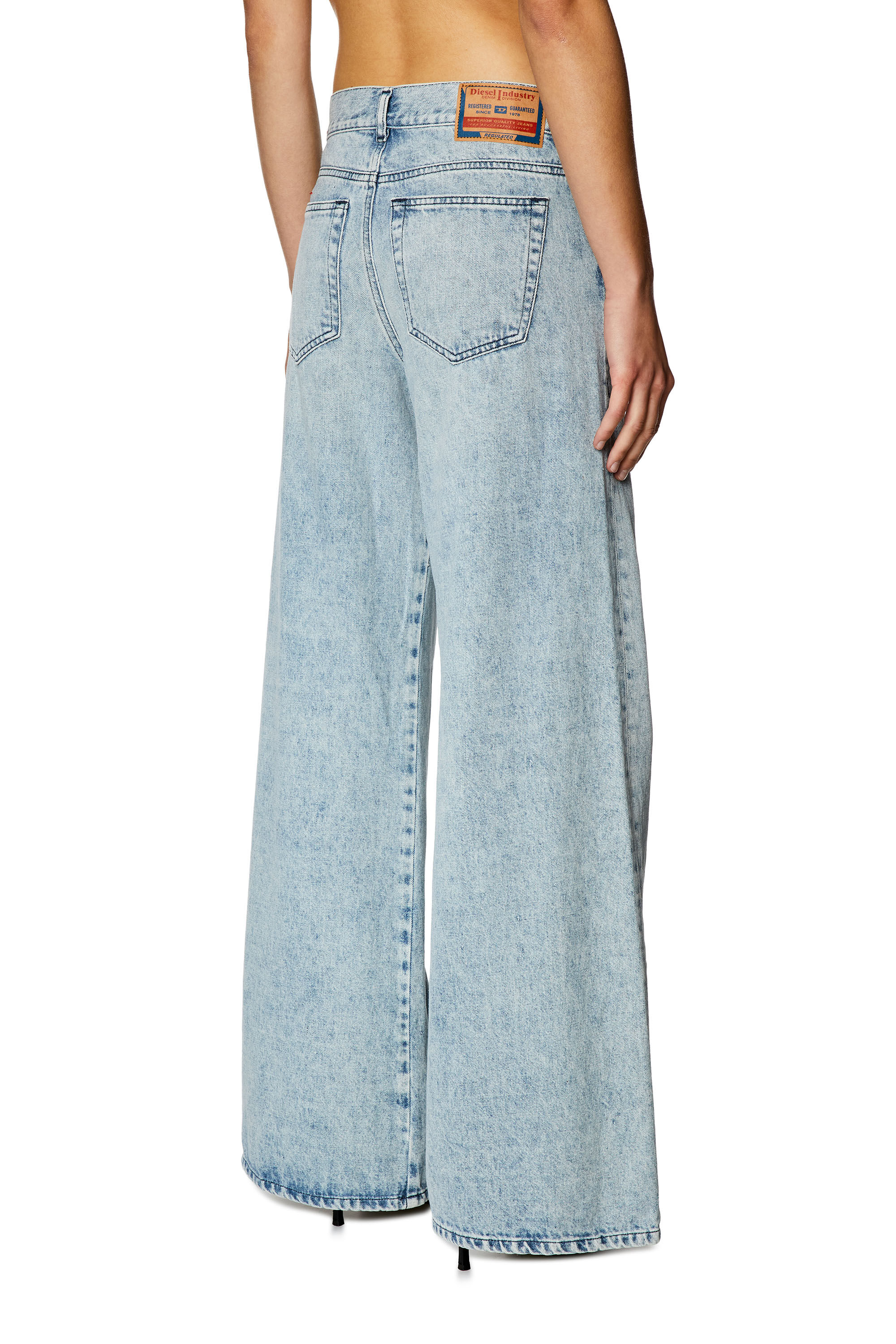 Diesel - Bootcut and Flare Jeans 1978 D-Akemi 09I79, Light Blue - Image 4