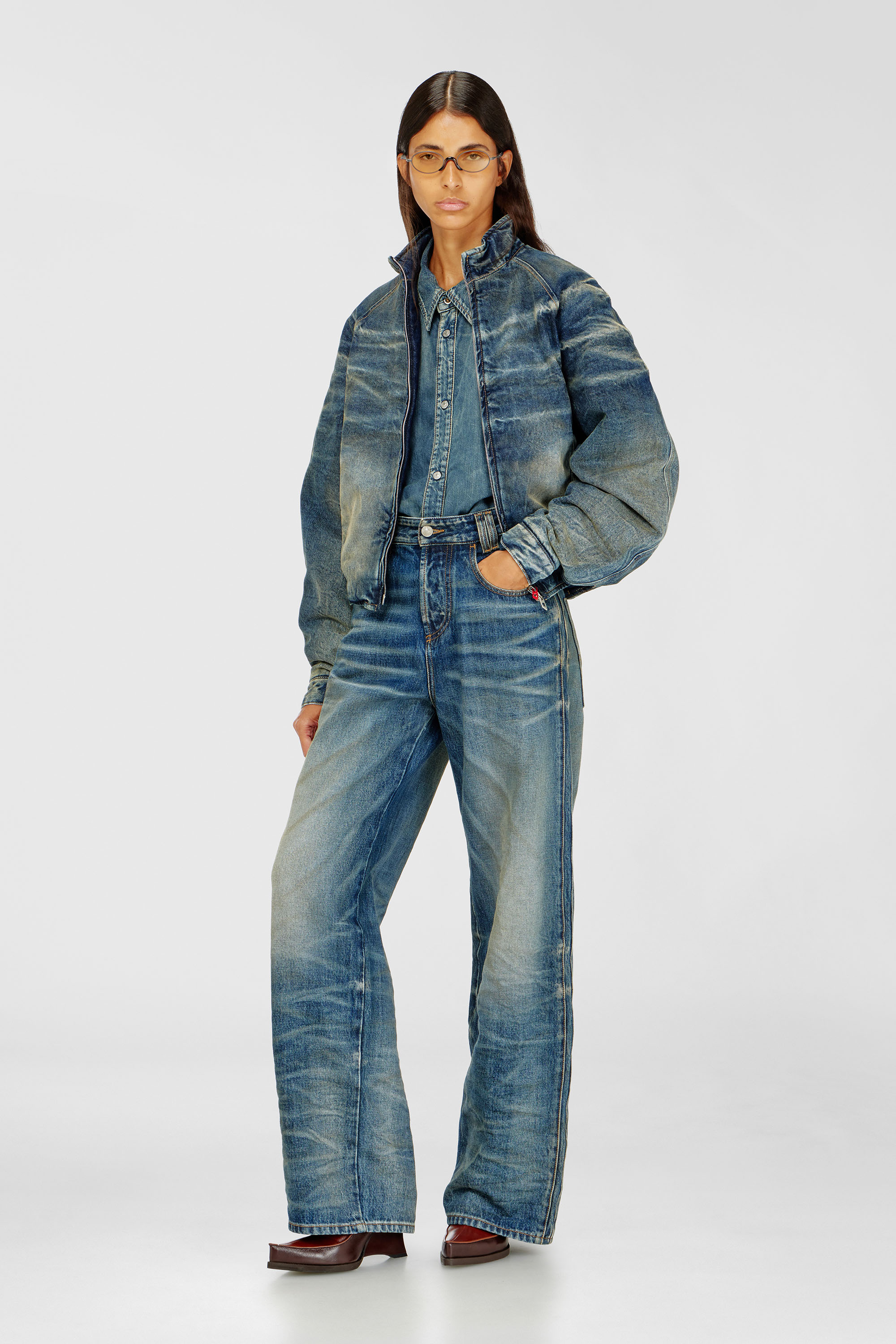 Diesel - Unisex's Relaxed Jeans 1982 D-Hakou 007GC, Medium blue - 7