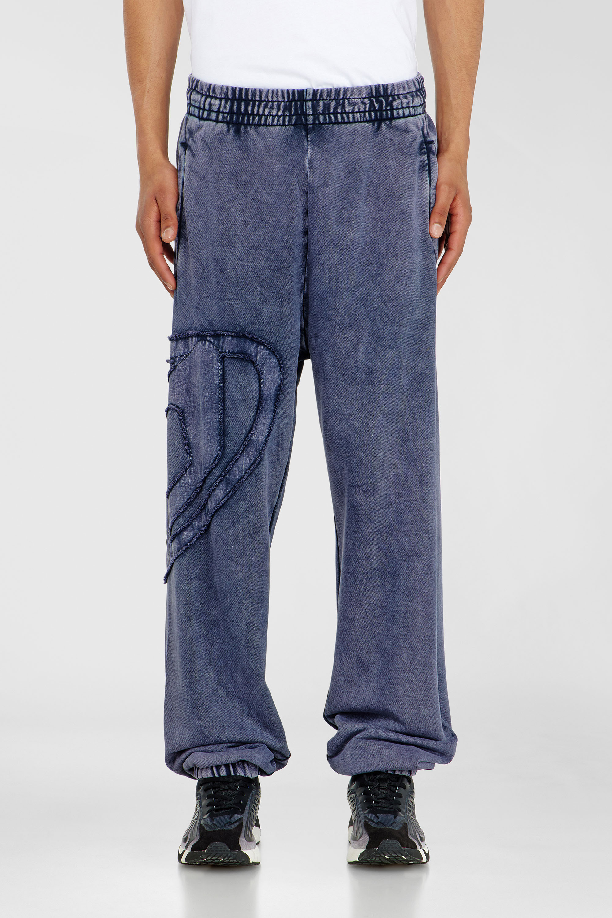 Diesel - P-MARKY-DEN, Man's Organic cotton sweatpants with Oval D patch in Indigo - 3