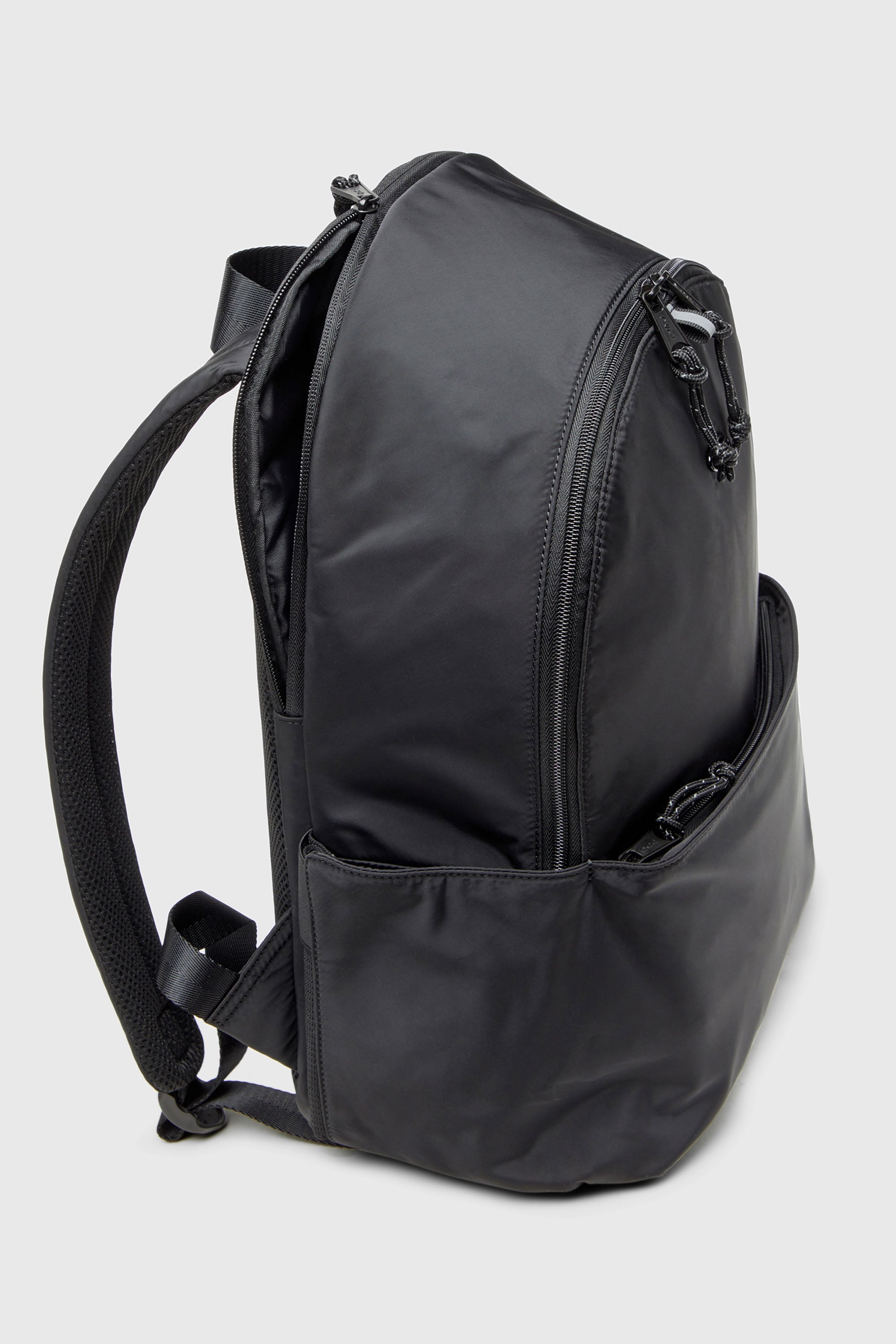Diesel - D-PACK BACKPACK X, Man's D-Pack-Backpack in satin-touch fabric in Black - 6