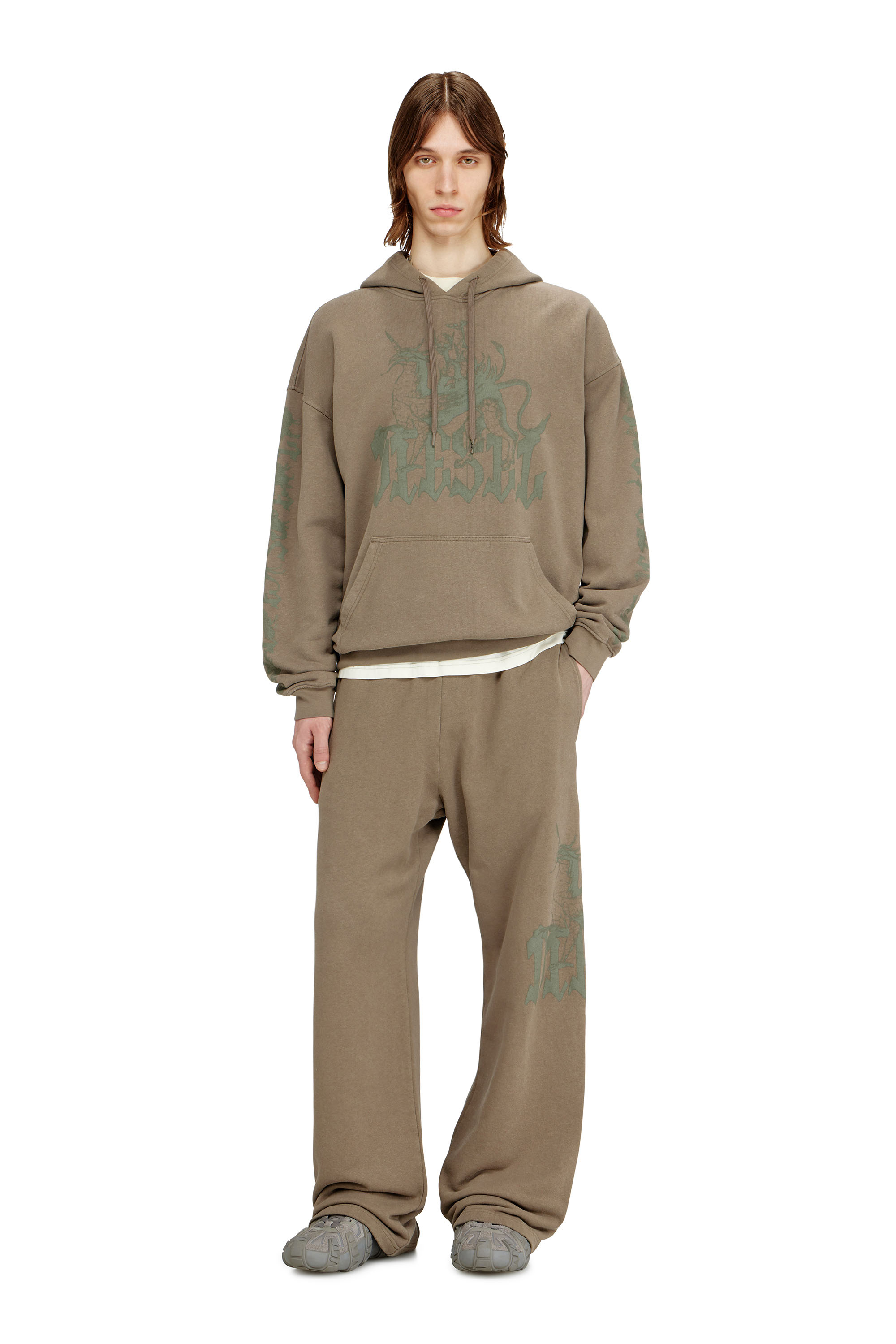 Diesel - P-GRO, Man's Treated sweatpants with logo print in Brown - 1
