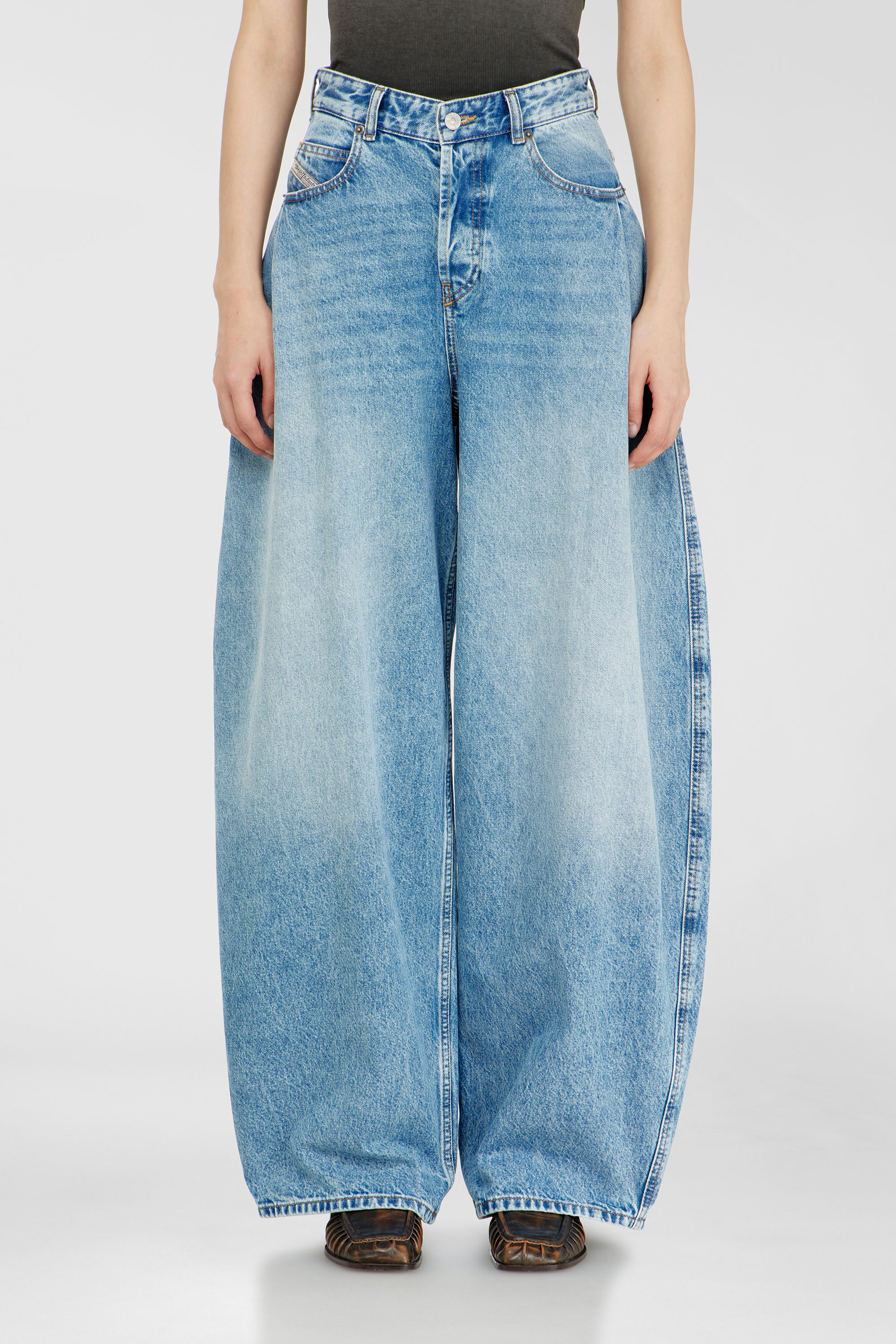 Diesel - Woman's Relaxed Jeans 1987 D-Khelz 09I29, Light Blue - 4