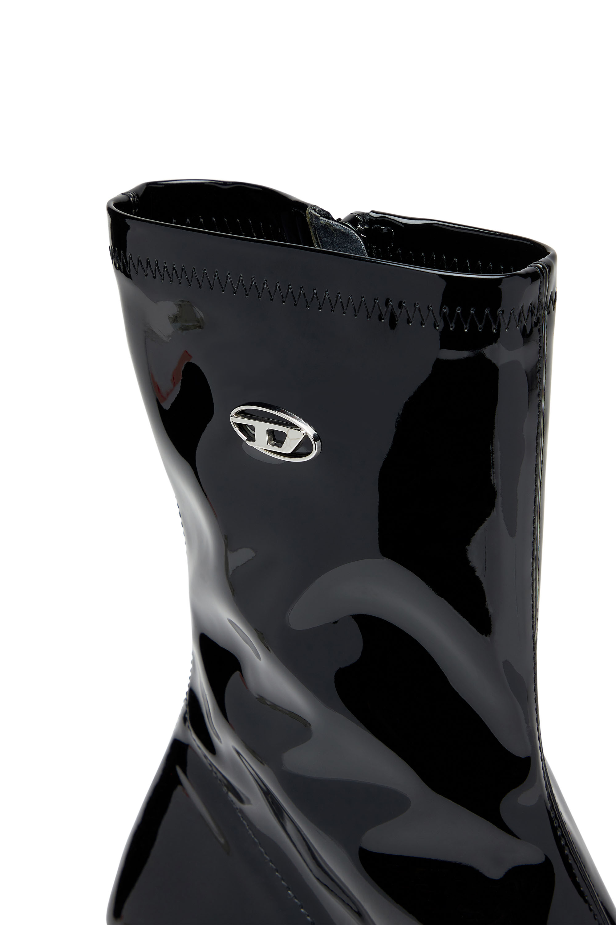 Diesel - D-AMBER MD BT, Woman's D-Amber-Ankle boots in patent stretch PU in Black - 5