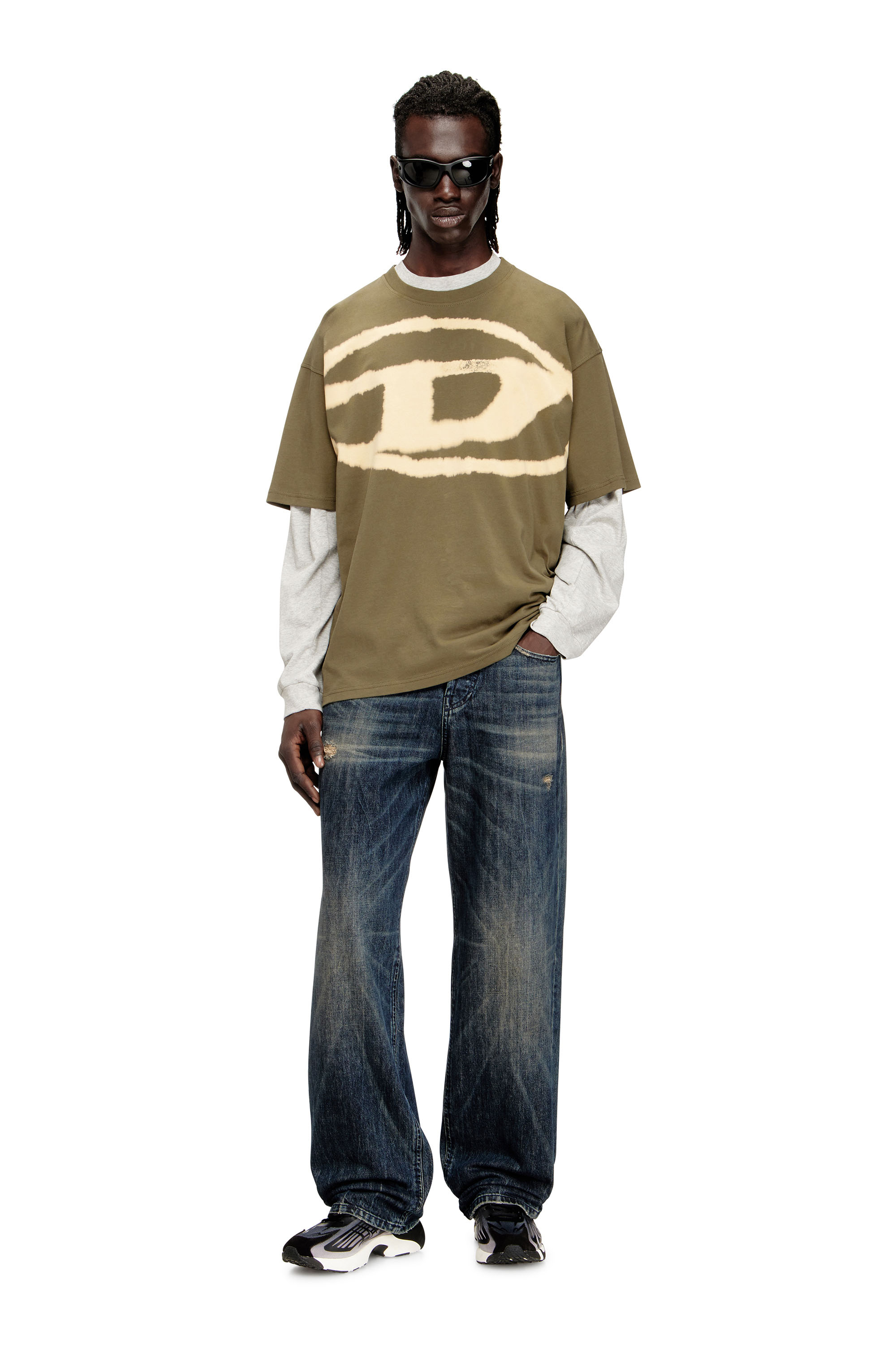 Diesel - T-BOXT-BLEACH, Man's T-shirt with bleached Oval D logo in null - 1