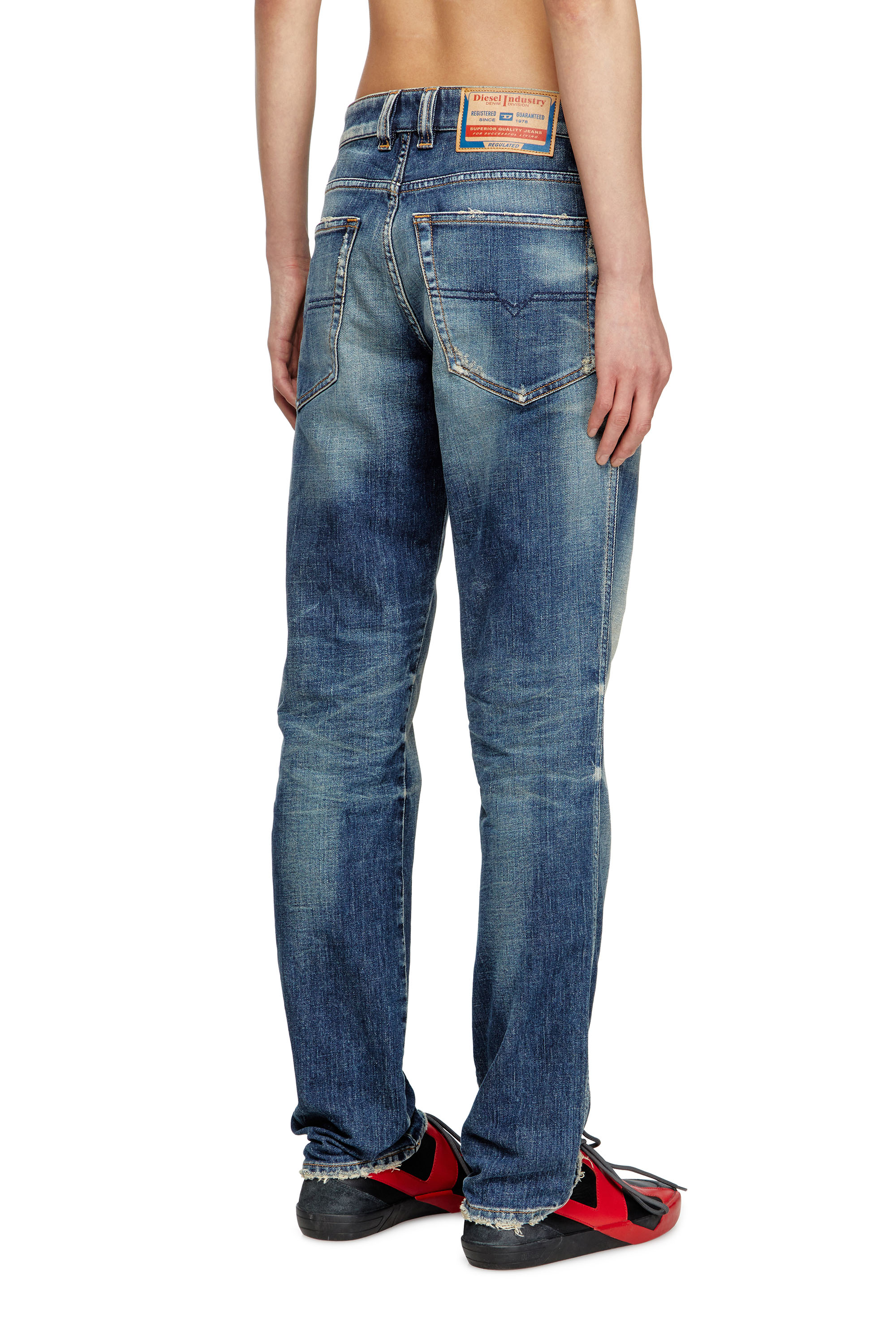 Slim Jeans 1993 D-Vyl 09M55, Dark Blue Diesel - Man's Slim Jeans 1993 D-Vyl 09M55, Dark Blue - 4