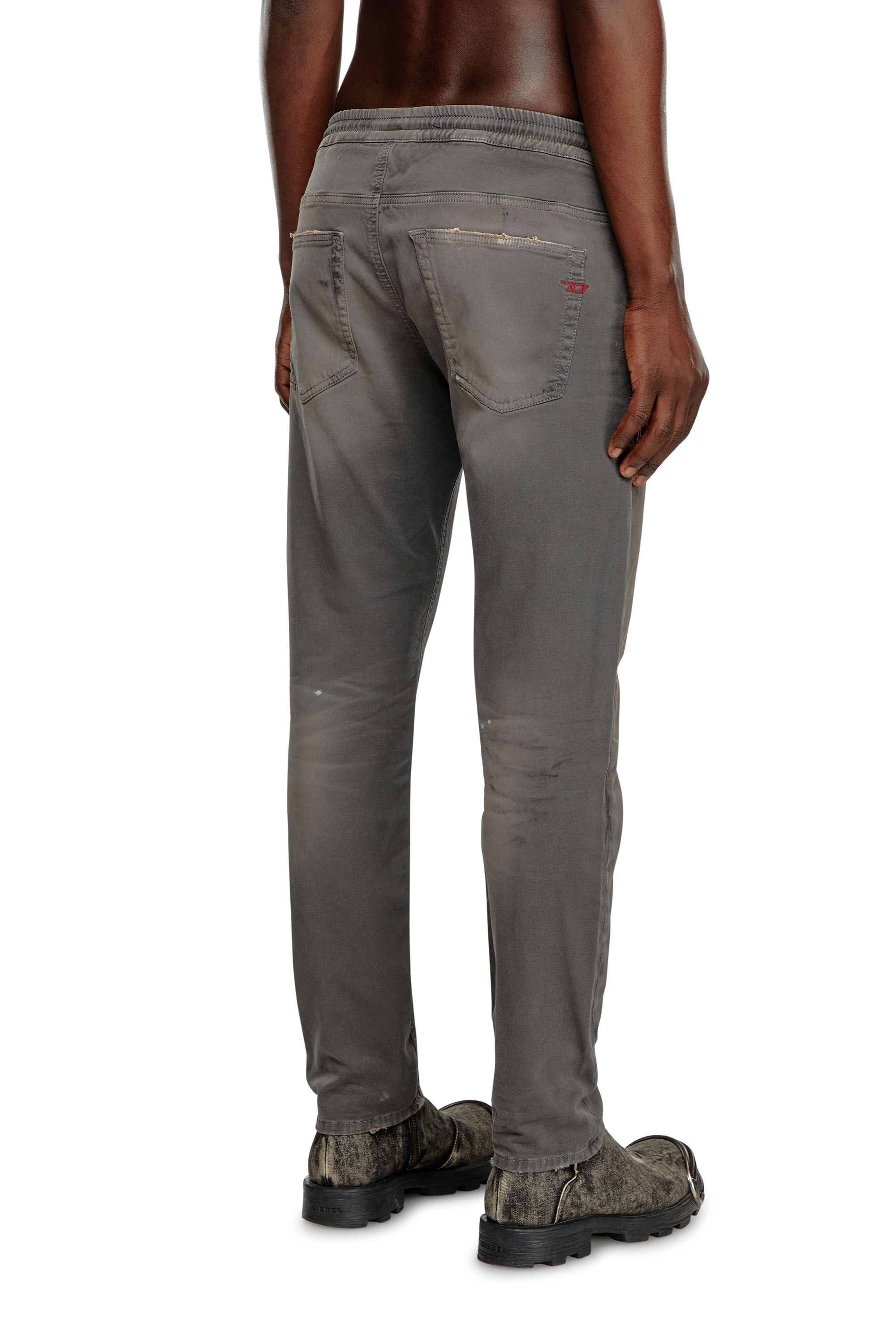 Diesel - Man Tapered 2030 D-Krooley Joggjeans® 068LW, Dark grey - Image 3