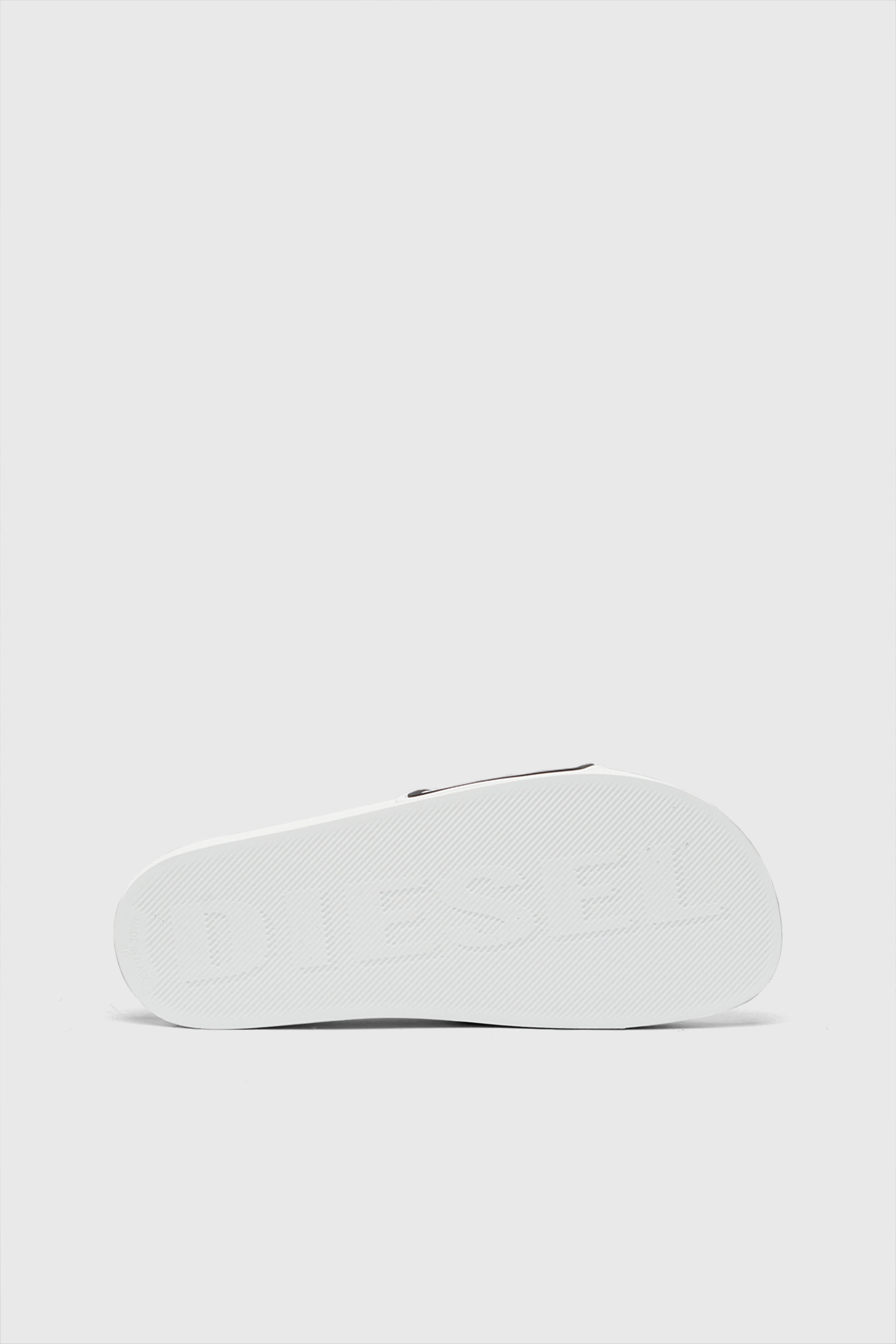 Diesel - SA-MAYEMI CC W, Woman's Sa-Mayemi-Rubber slides with embossed logo in White - 5