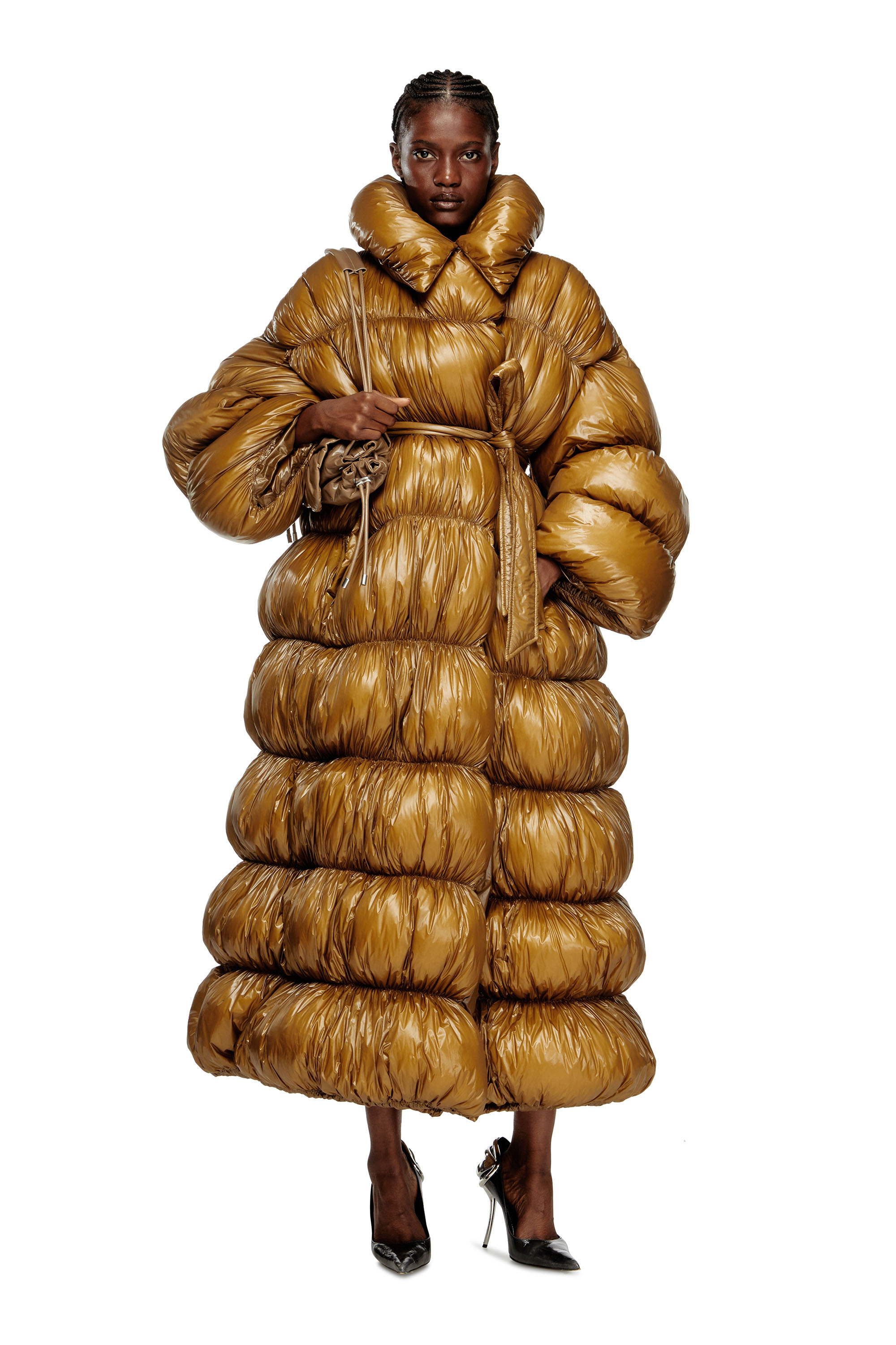 Diesel - W-INONA-LONG, Woman's Quilted down coat with belt in Brown - 3