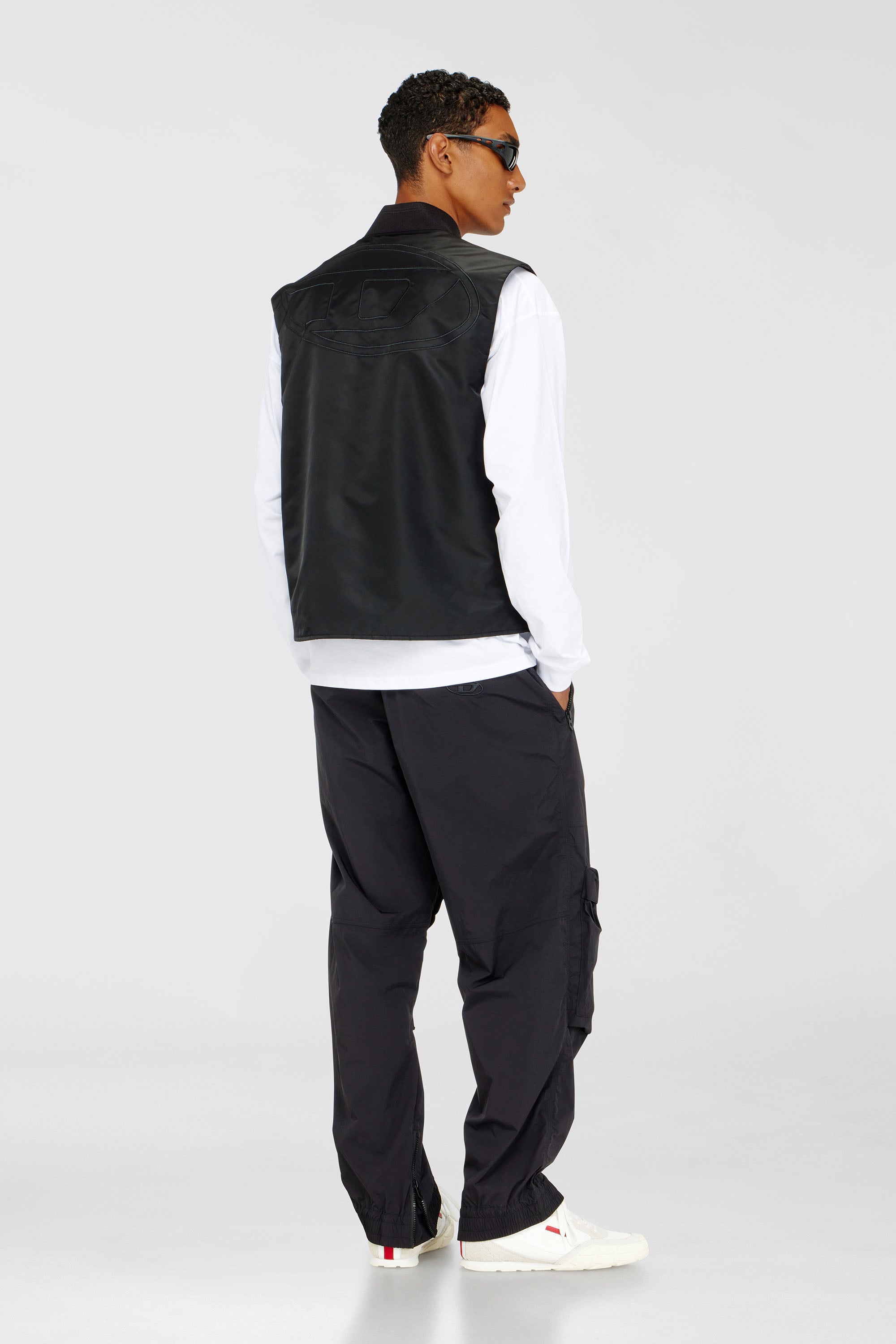 Diesel - W-TYPE-D1-SL, Man's Padded satin vest with Oval D embroidery in Black - 2