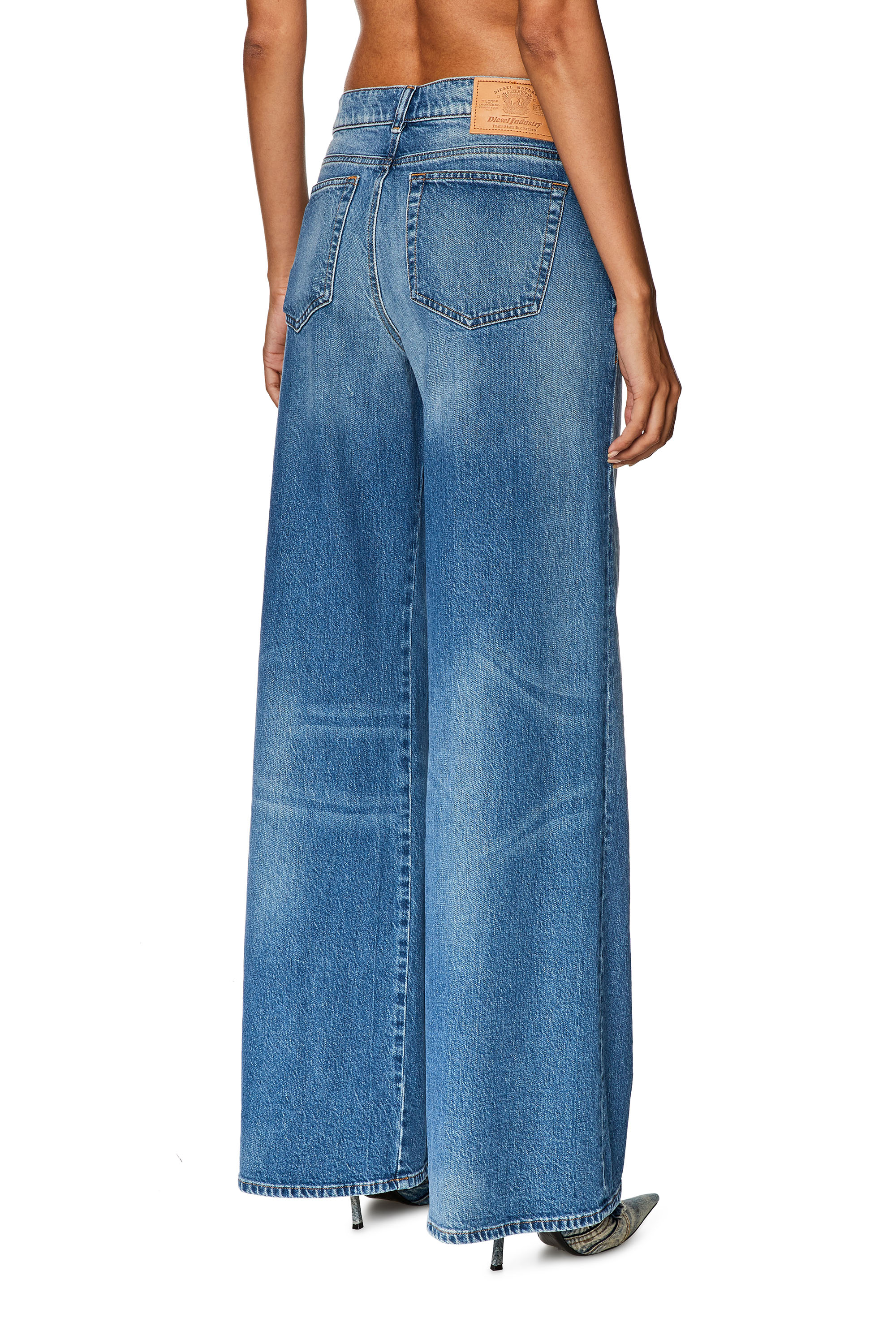 Diesel - Bootcut and Flare Jeans 1978 D-Akemi 007P9, Medium blue - Image 4