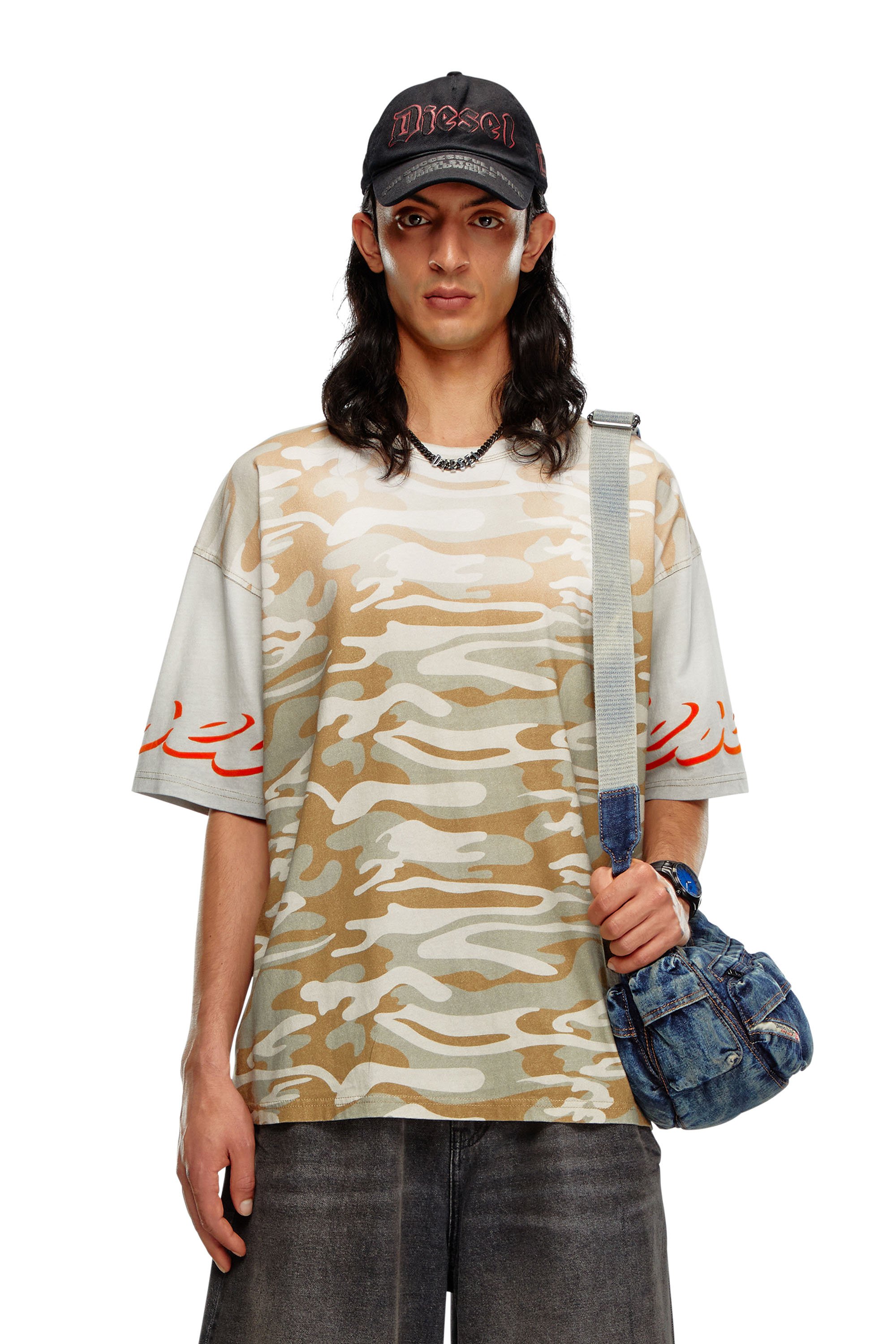 Diesel - T-BOXT-Q11, Man's Faded camo T-shirt with flocked logo in Brown/Green - 1