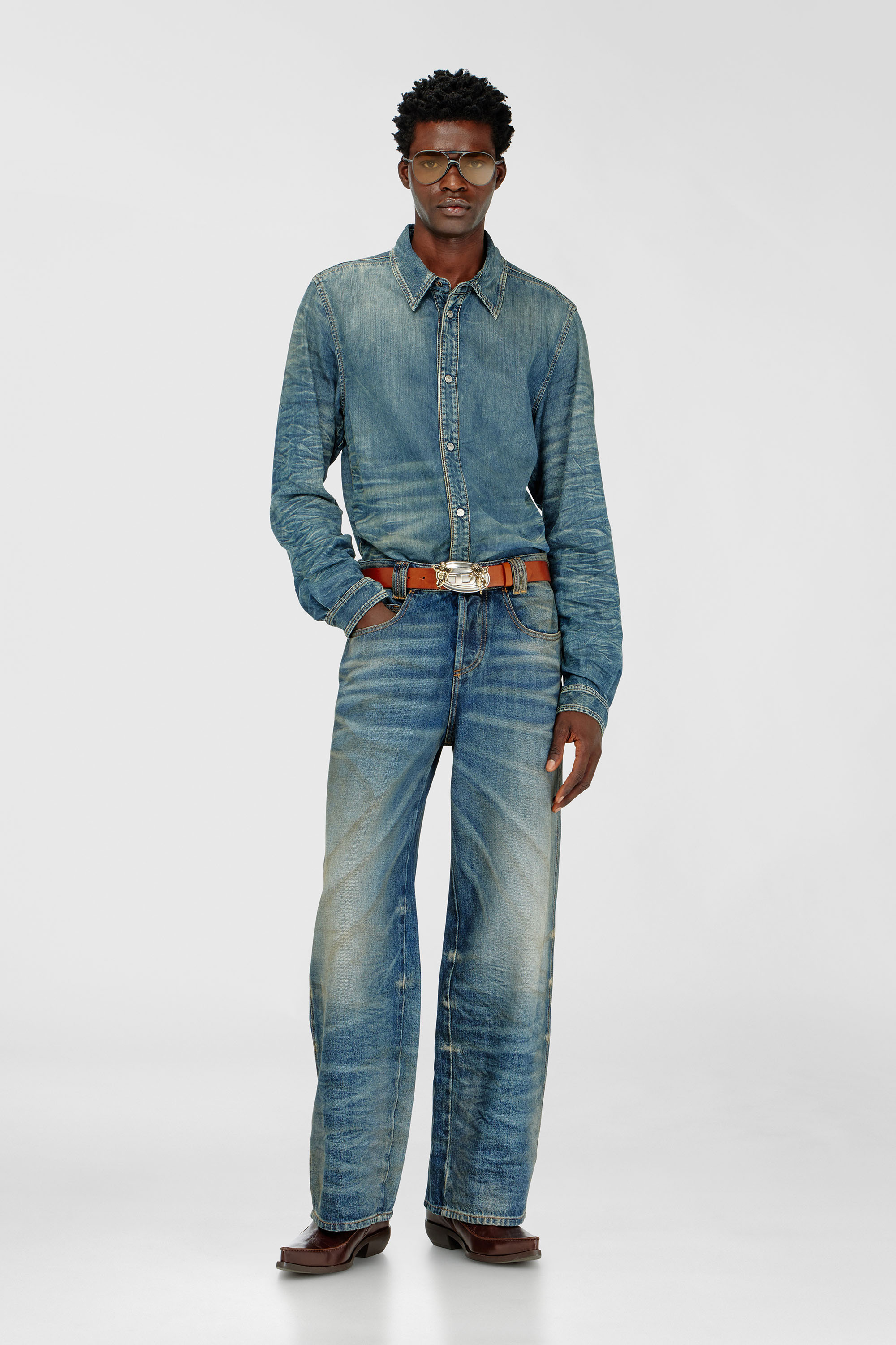 Diesel - D-SYNAR-FSJ4, Man's Shirt in dirty-effect creased denim in Medium blue - 1