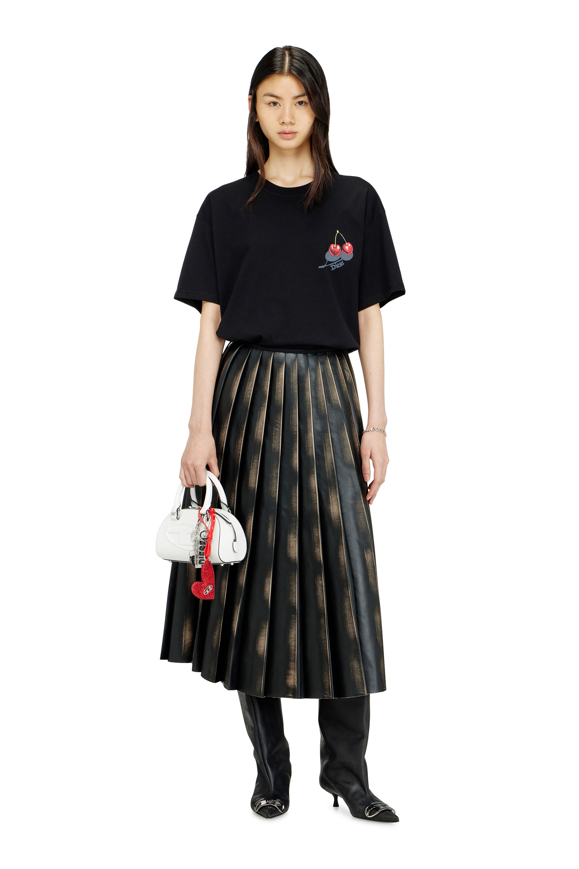 SV-T-NORM-CHER, Black